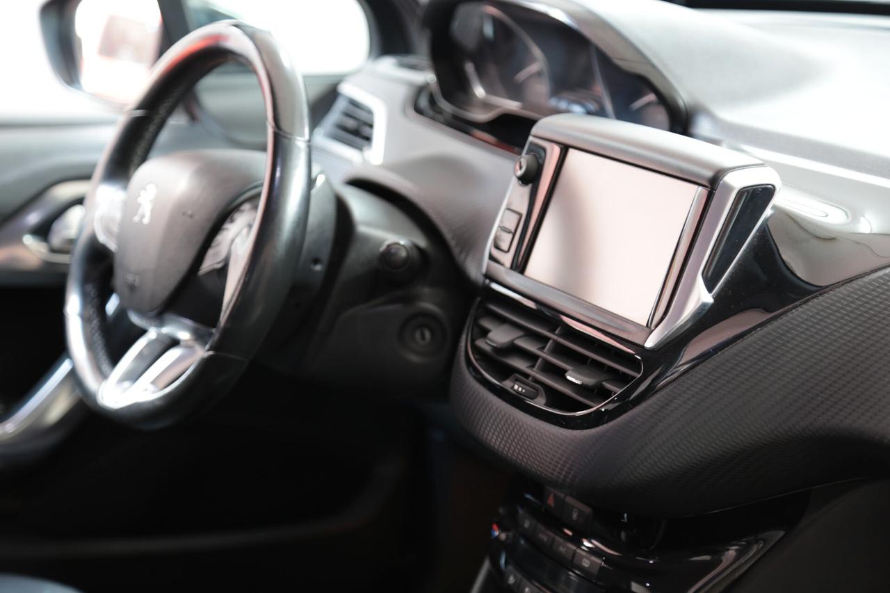 Peugeot 2008 1.6 VTi 120CV Allure