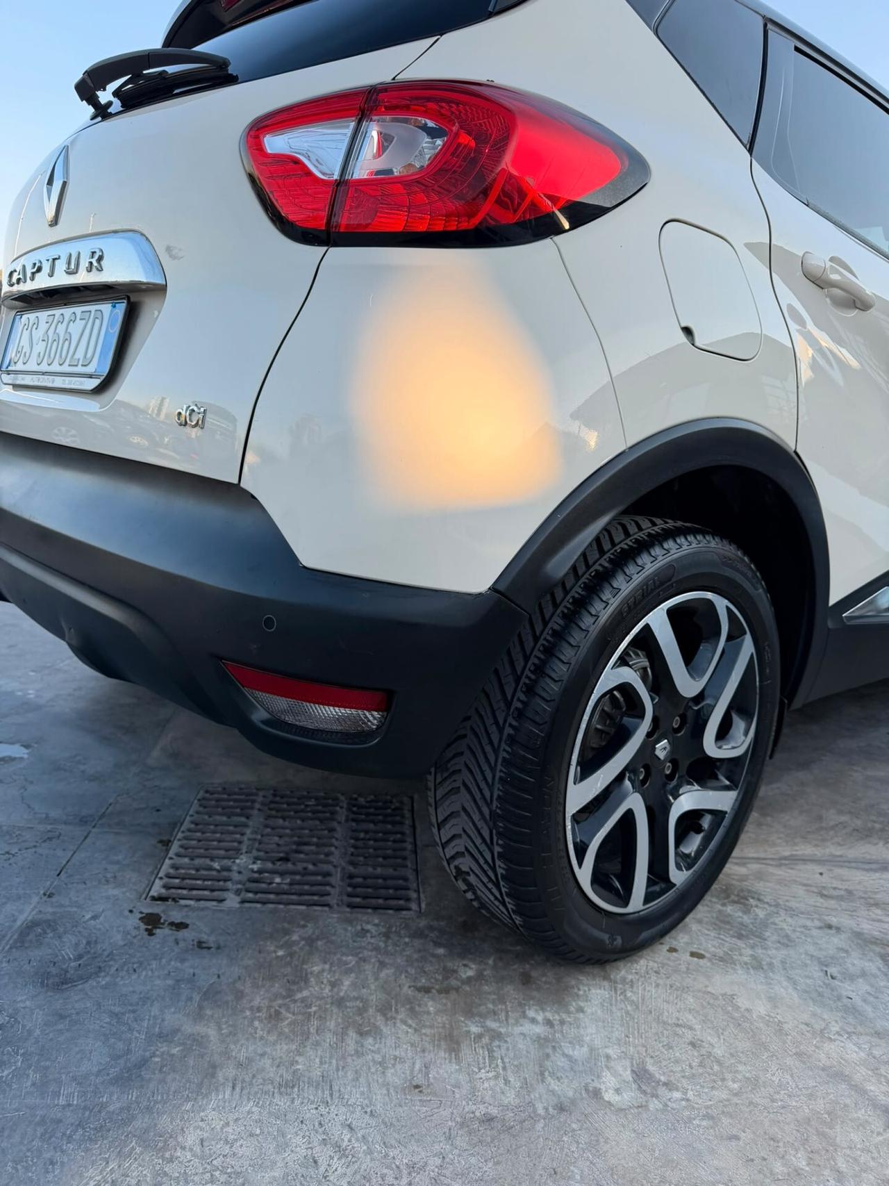 Renault Captur dCi 8V 90 CV EDC Start&Stop Energy Zen