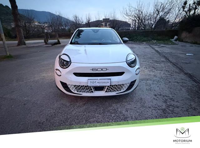 Fiat 600 1.2 hybrid La Prima 110cv auto