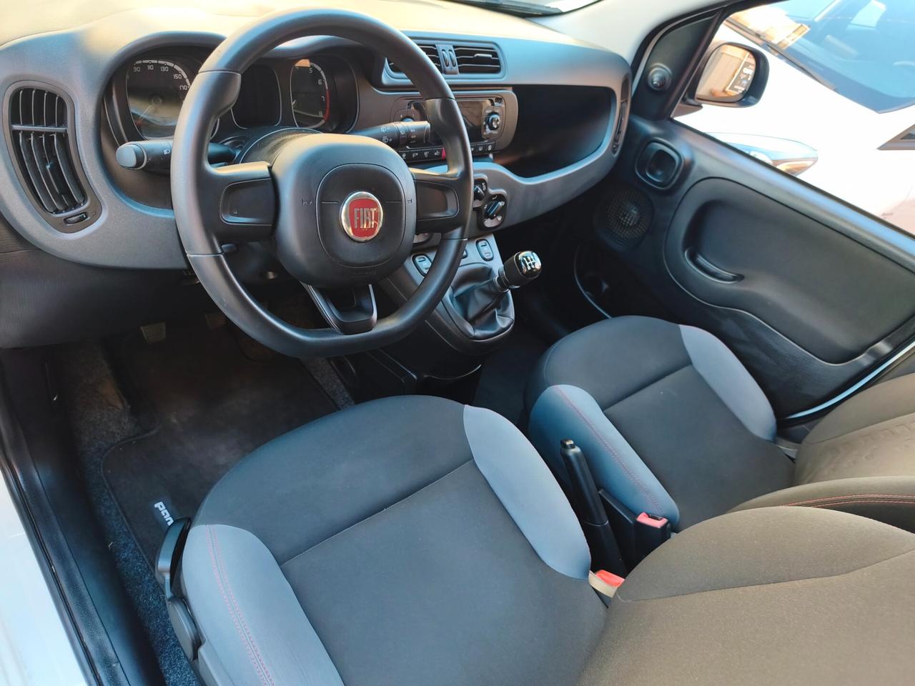 Fiat Panda 1.2 Lounge benzina 70 CV - 2021