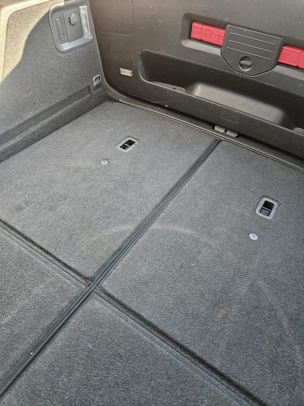 Volkswagen Sharan 7 POSTI