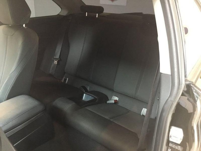 BMW Serie 2 218d Advantage