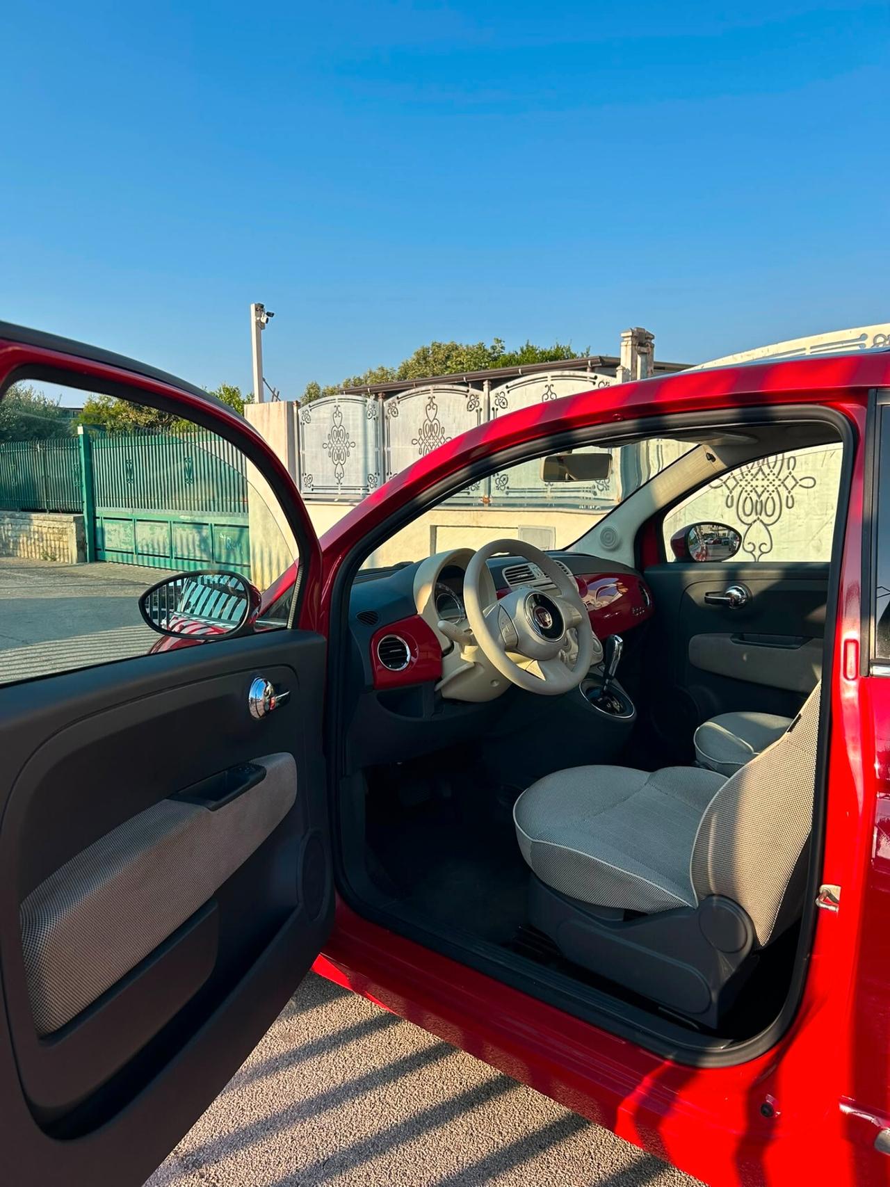 Fiat 500 1.2 Lounge CAMBIO AUTOMATICO ANNO 2010