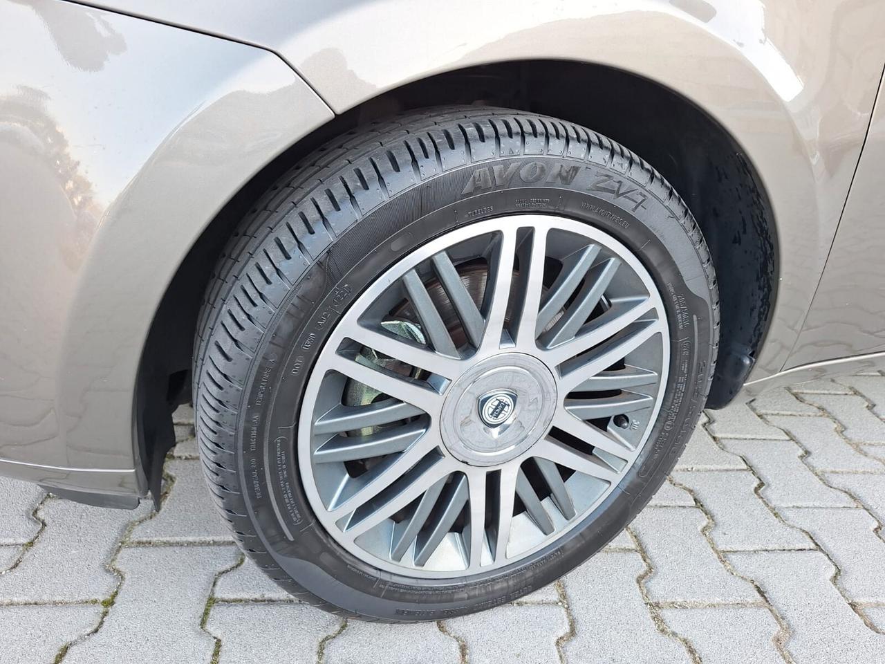 Lancia MUSA 1.9 Multijet Platino Multispazio X NEOPATENTATI