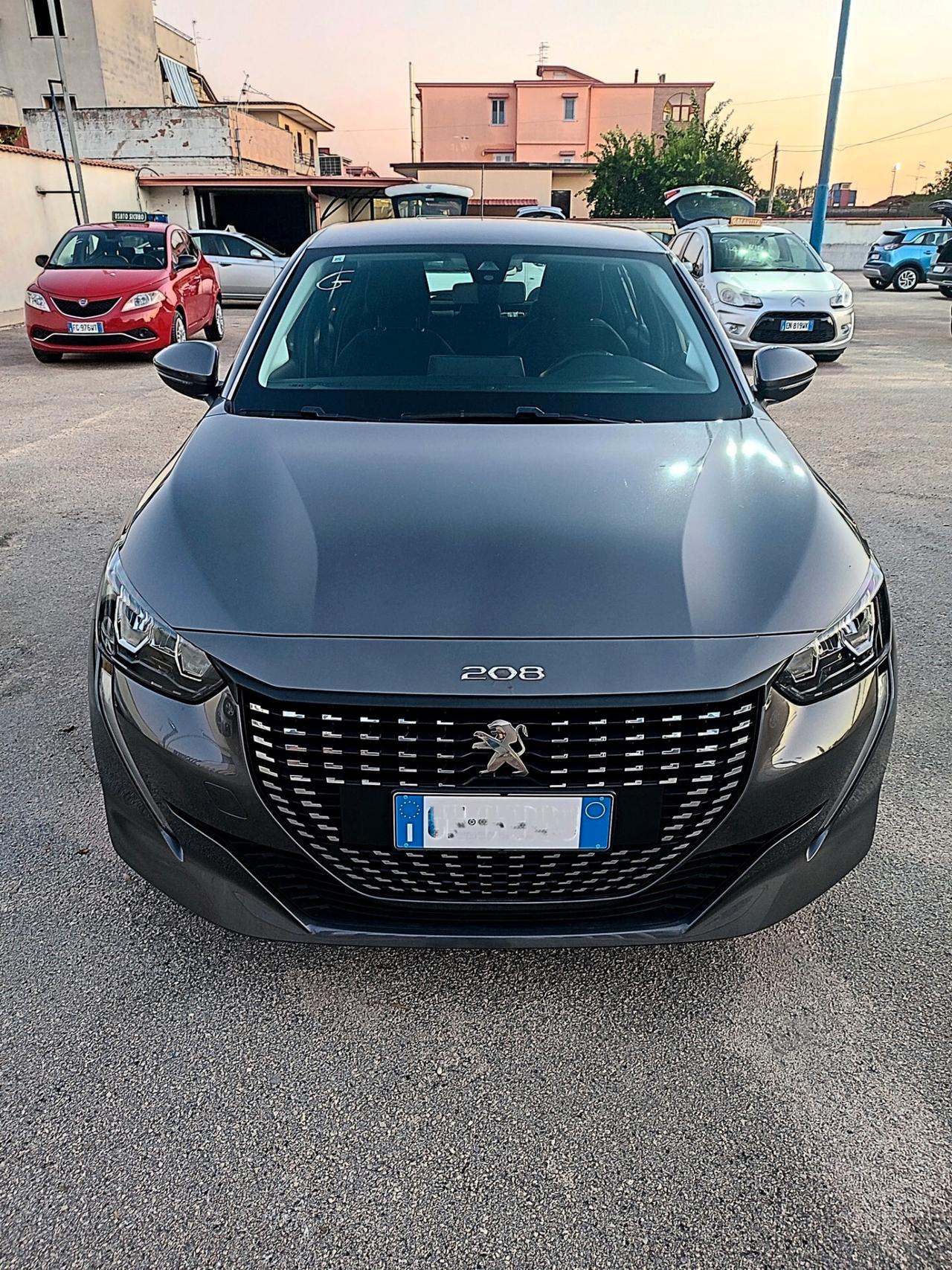 Peugeot 208 1.2 BZ 101CV Allure