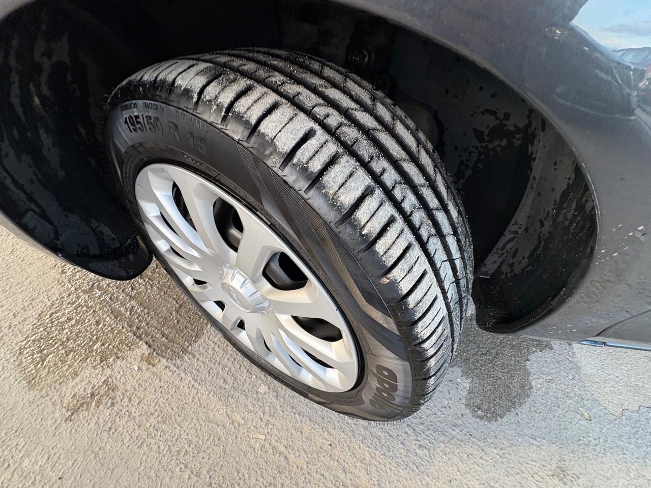 Ford Fiesta 1.5 TDCi 75CV 5 porte Business