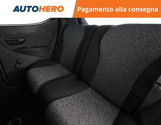 LANCIA Ypsilon 1.0 FireFly 5 porte S&S Hybrid Ecochic Silver
