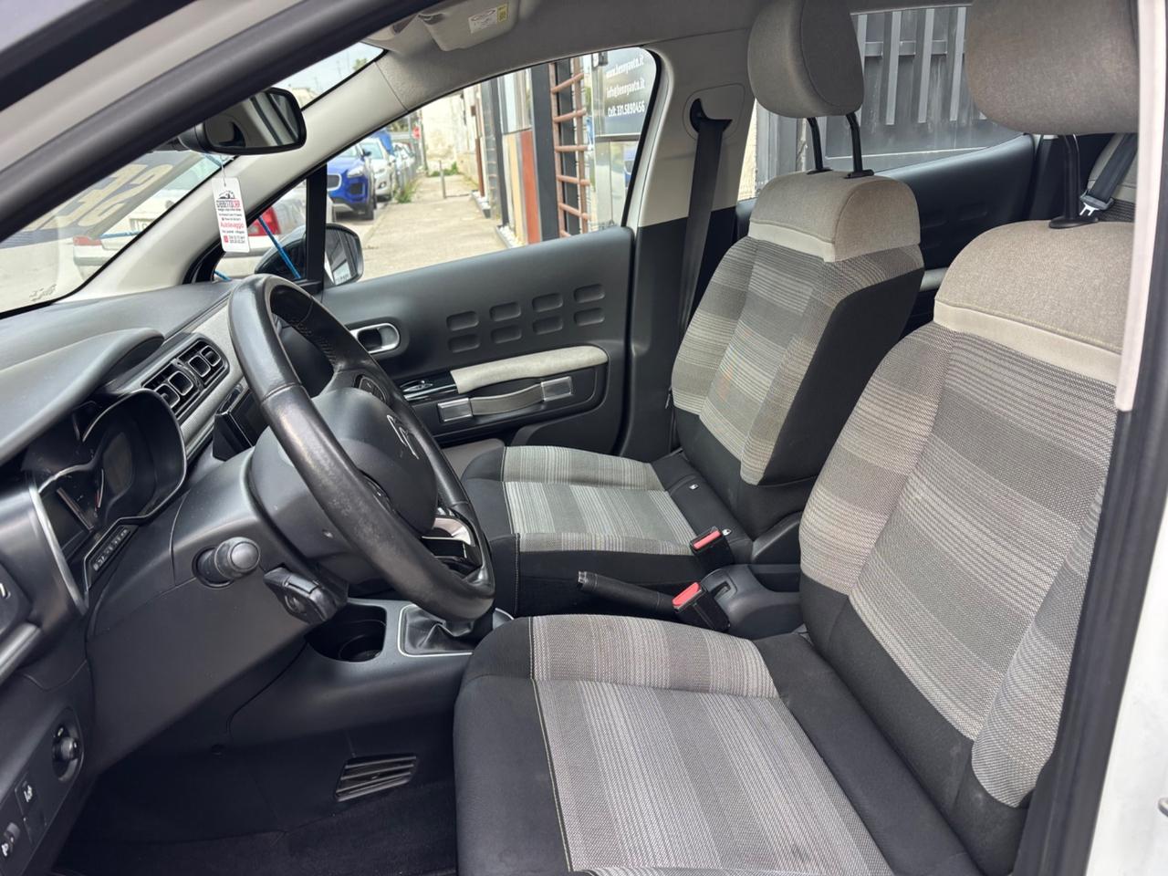 Citroen C3 PureTech 82 Shine