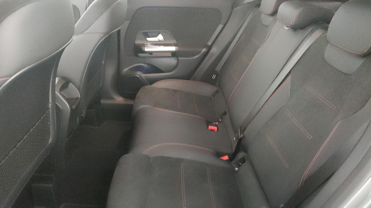 Mercedes-Benz GLA-H247 2023 - GLA 200 d AMG Line Advanced Plus auto