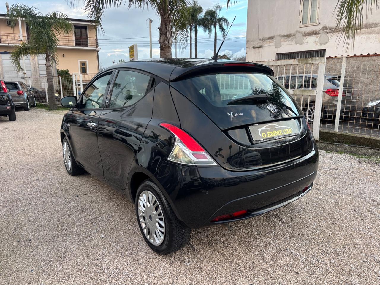 LANCIA YPSILON 1.2 GPL SCAD 2027 PLATINUM
