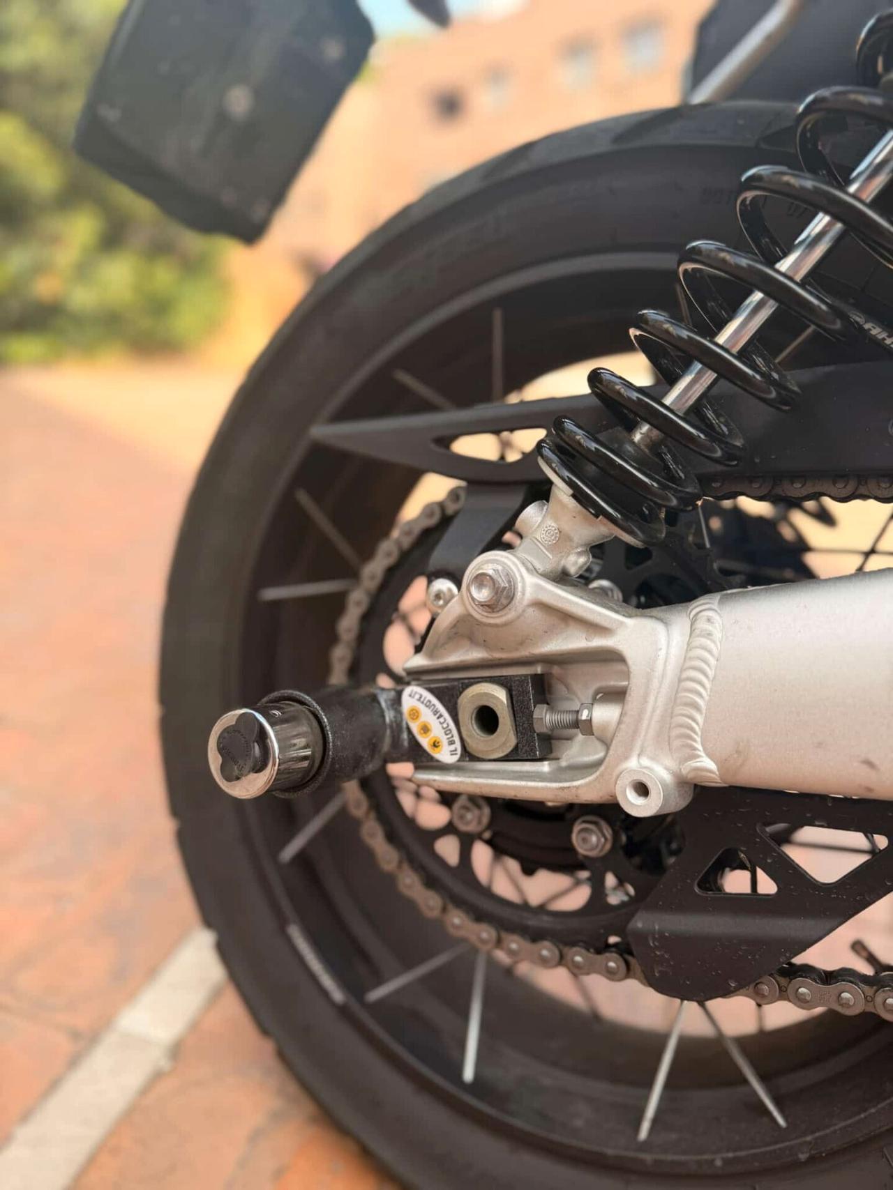 TRIUMPH SCRAMBLER 1200 XE