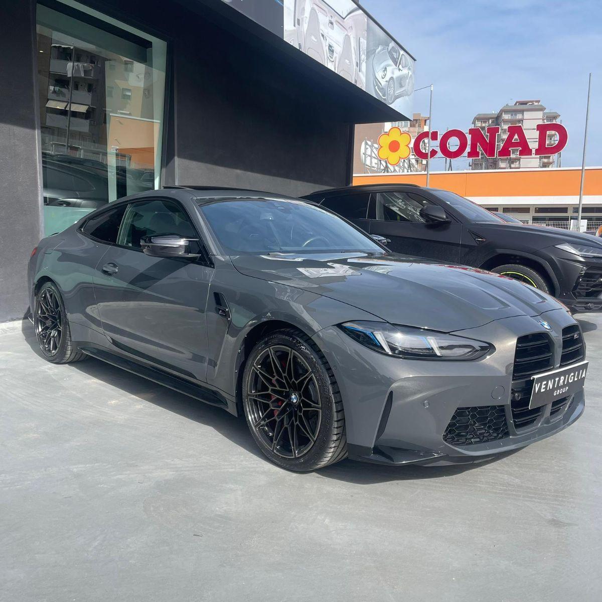 BMW - M4 Coupé COMPETITION