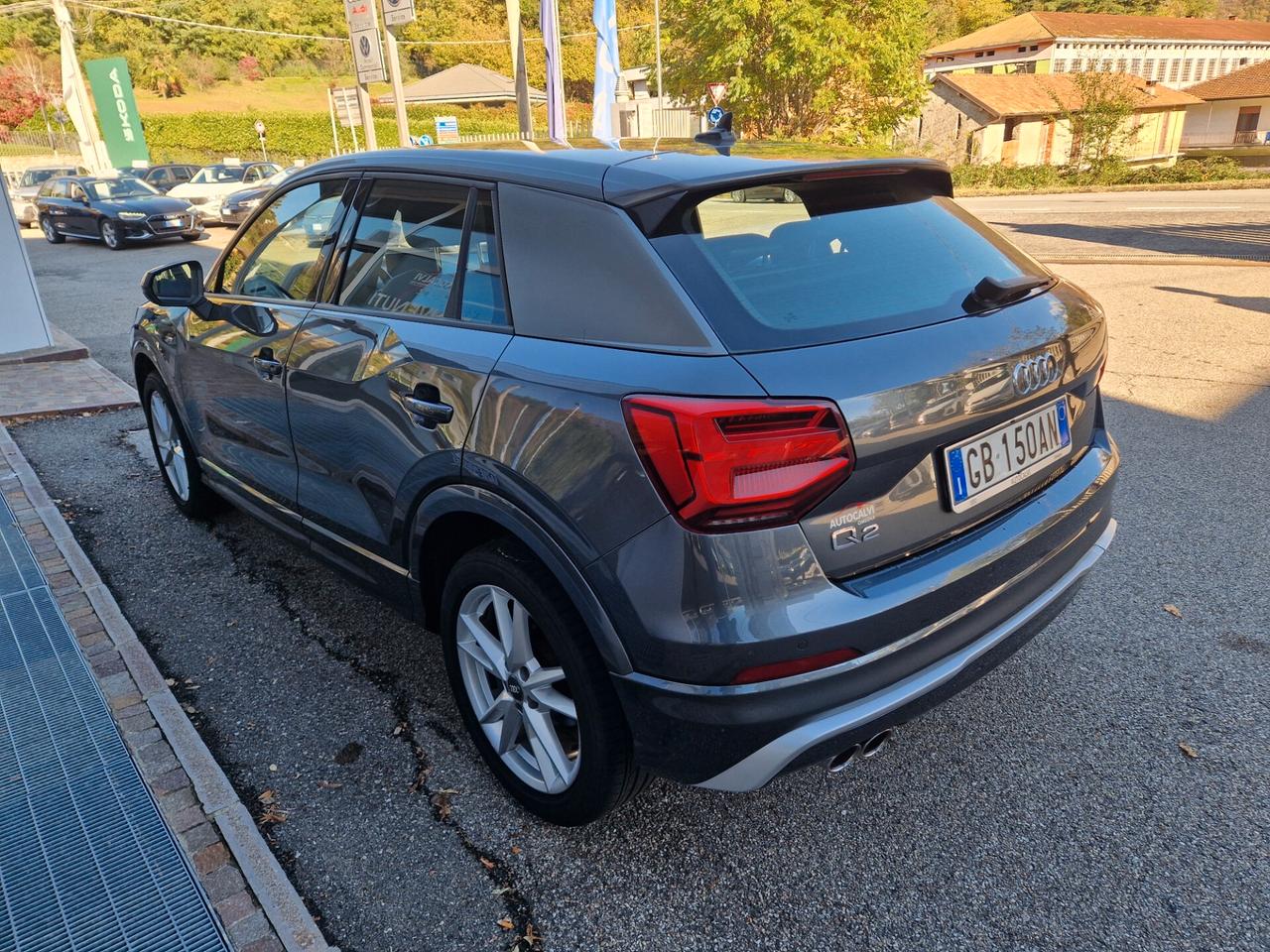 Audi Q2 35 TFSI S tronic Identity Black