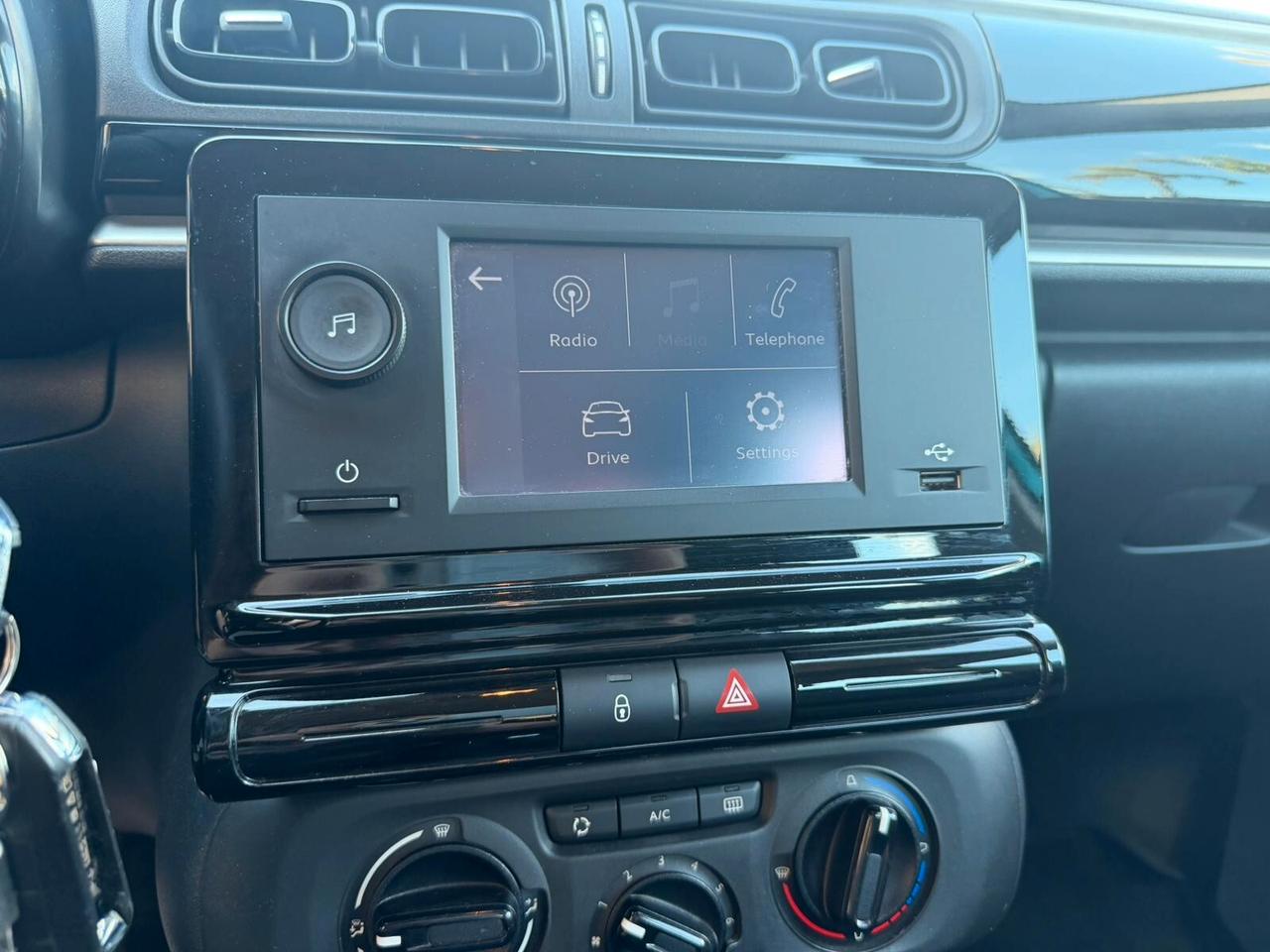 Citroen C3 BlueHDi 100 S&S Shine Pack