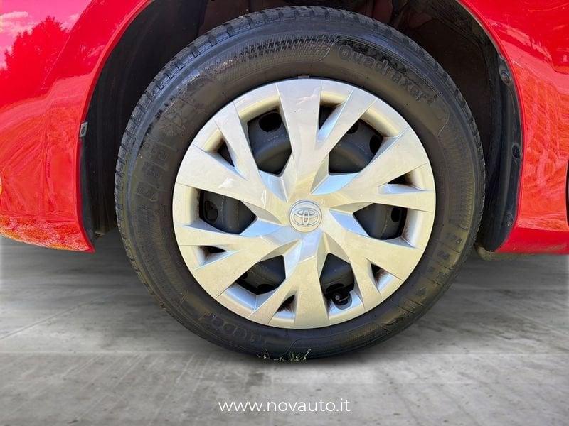Toyota Yaris Yaris 5p 1.5h Active my18