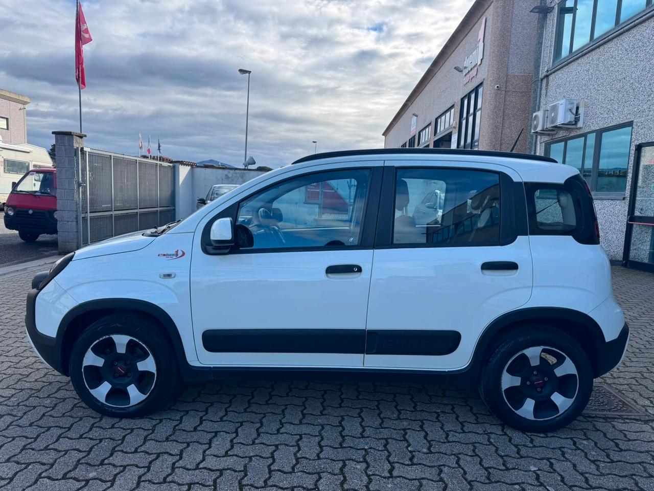 Fiat Panda 1.0 FireFly S&S Hybrid City Cross