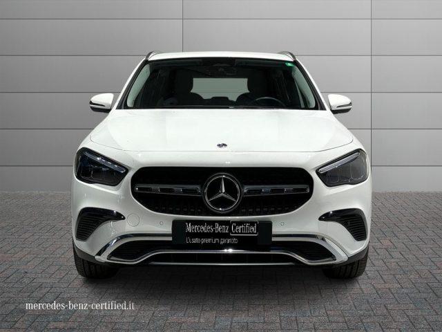 MERCEDES-BENZ GLA 180 d Auto Progressive Advanced Navi