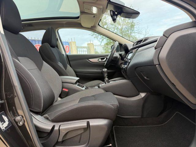 NISSAN Qashqai 1.5 dCi N-Connecta GARANZIA