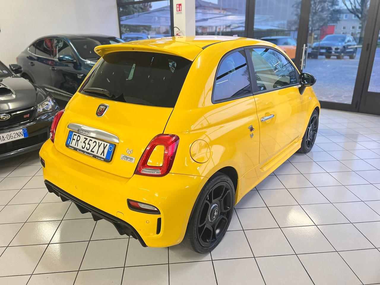 Abarth 595 1.4 Turbo T-Jet 160 CV Pista