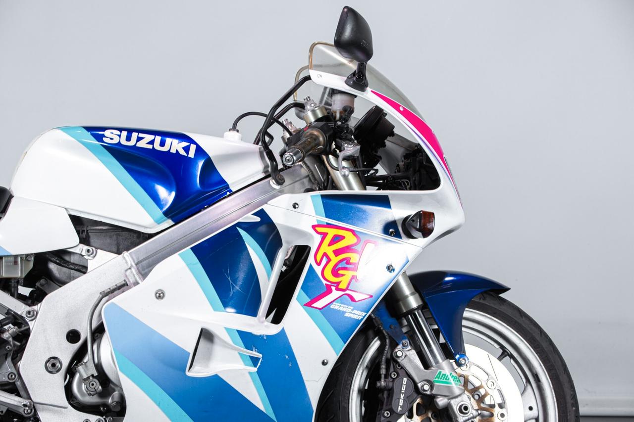 Suzuki RGV 250 GAMMA- 1992
