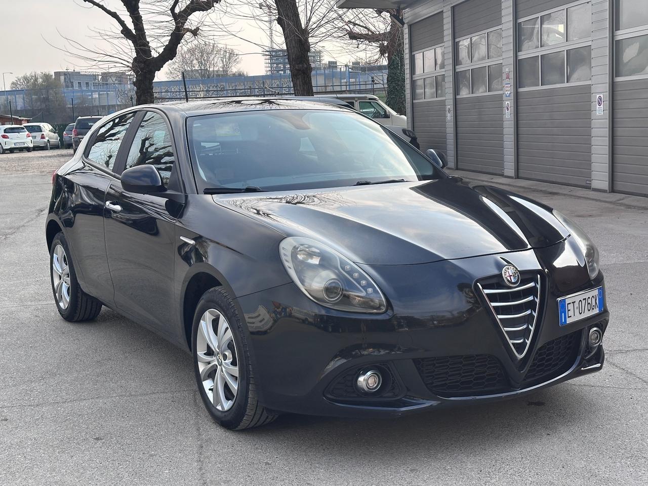 Alfa Romeo Giulietta 1.6 JTDm-2 105 CV Exclusive