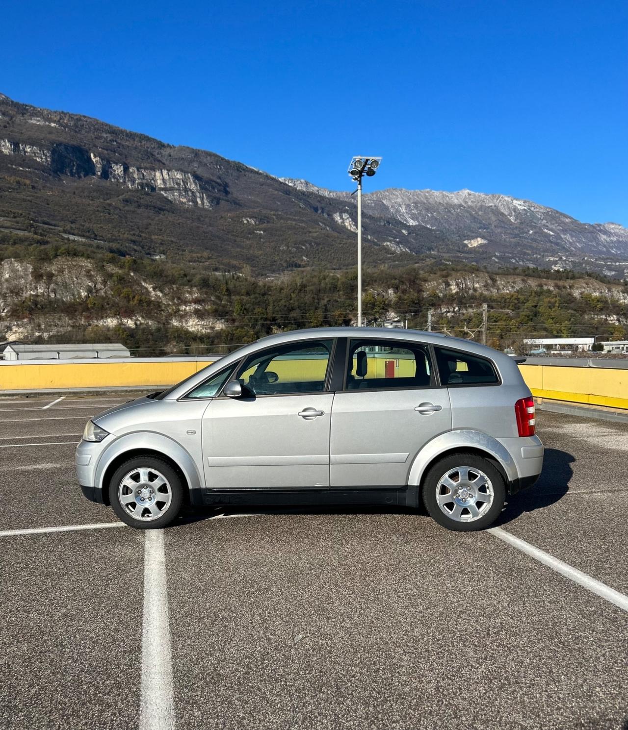 Audi A2 1.4 Neopatentati