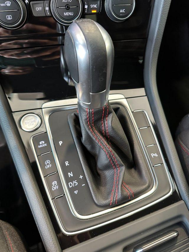 VOLKSWAGEN Golf GTI Performance 2.0 DSG -19"-Camera-DYnaudio-Keyless