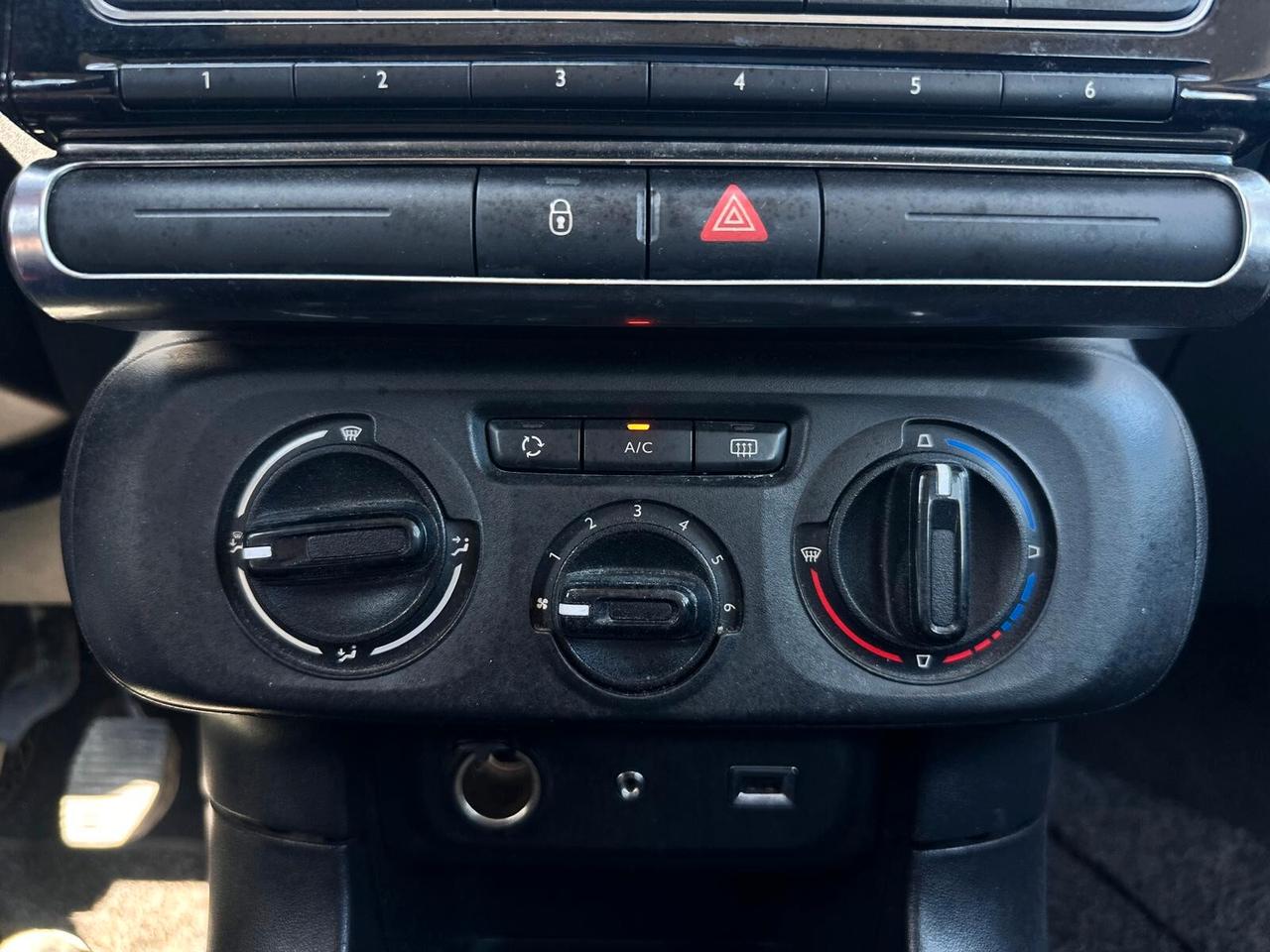 Citroen C3 PureTech 82 GPL Shine