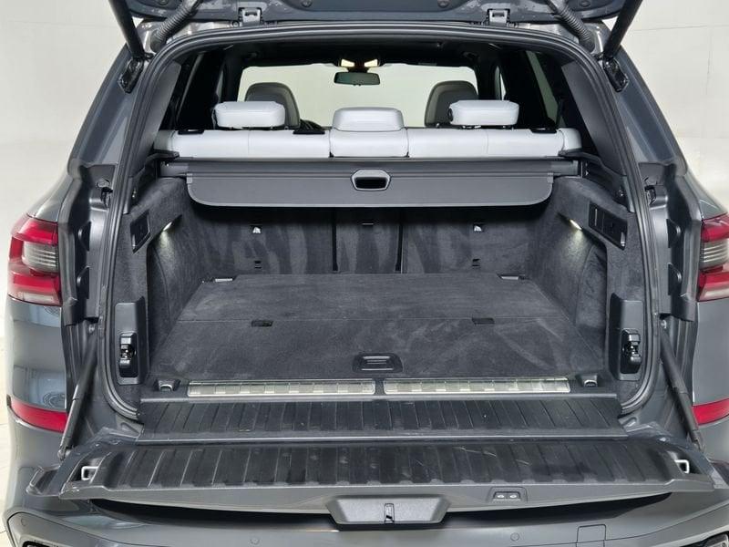 BMW X5 G05 2018 Benzina xdrive45e Msport auto