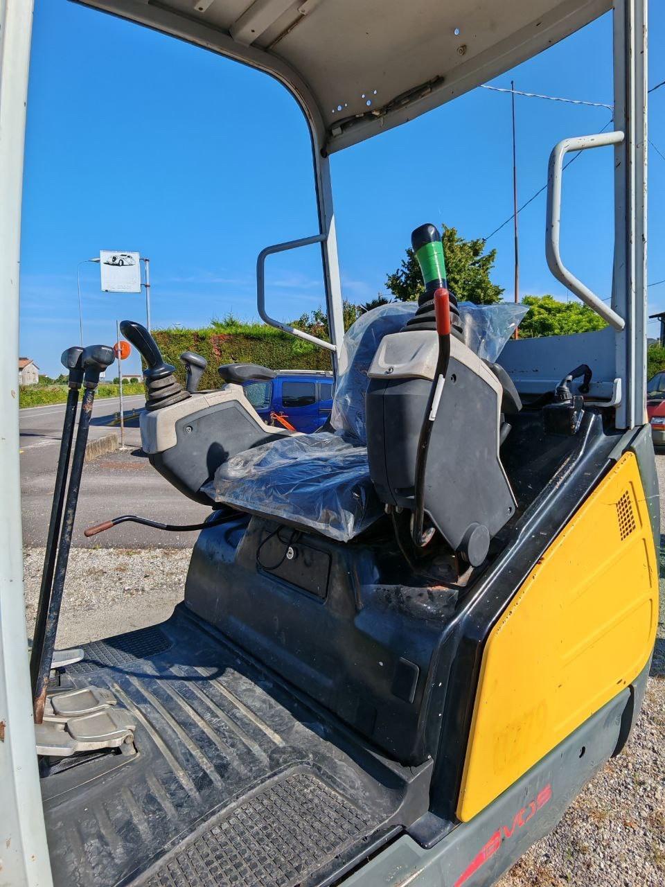 WACKER NEUSON ET24 Mini Escavatore