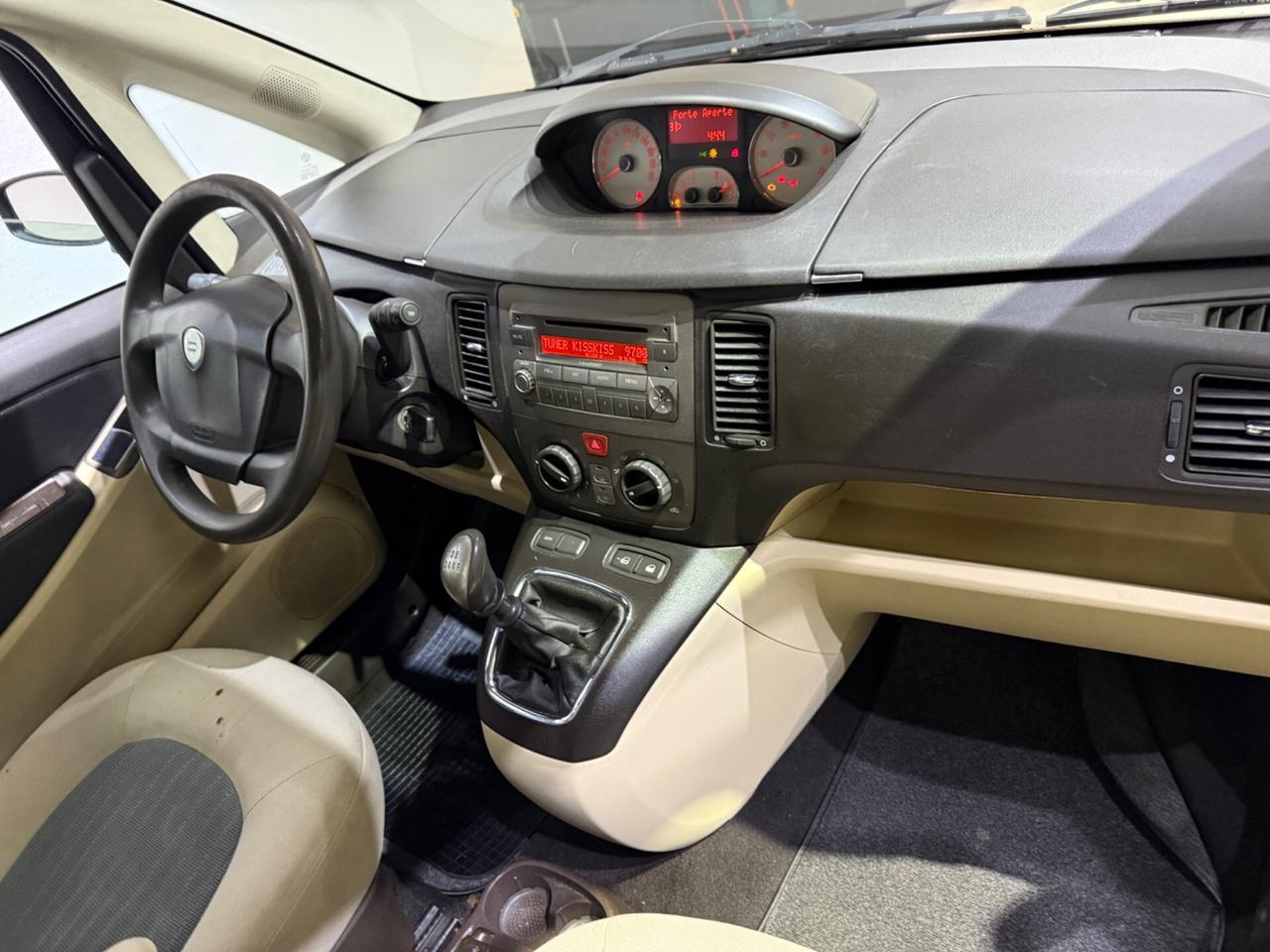 Lancia MUSA 1.4 16V Oro GPL