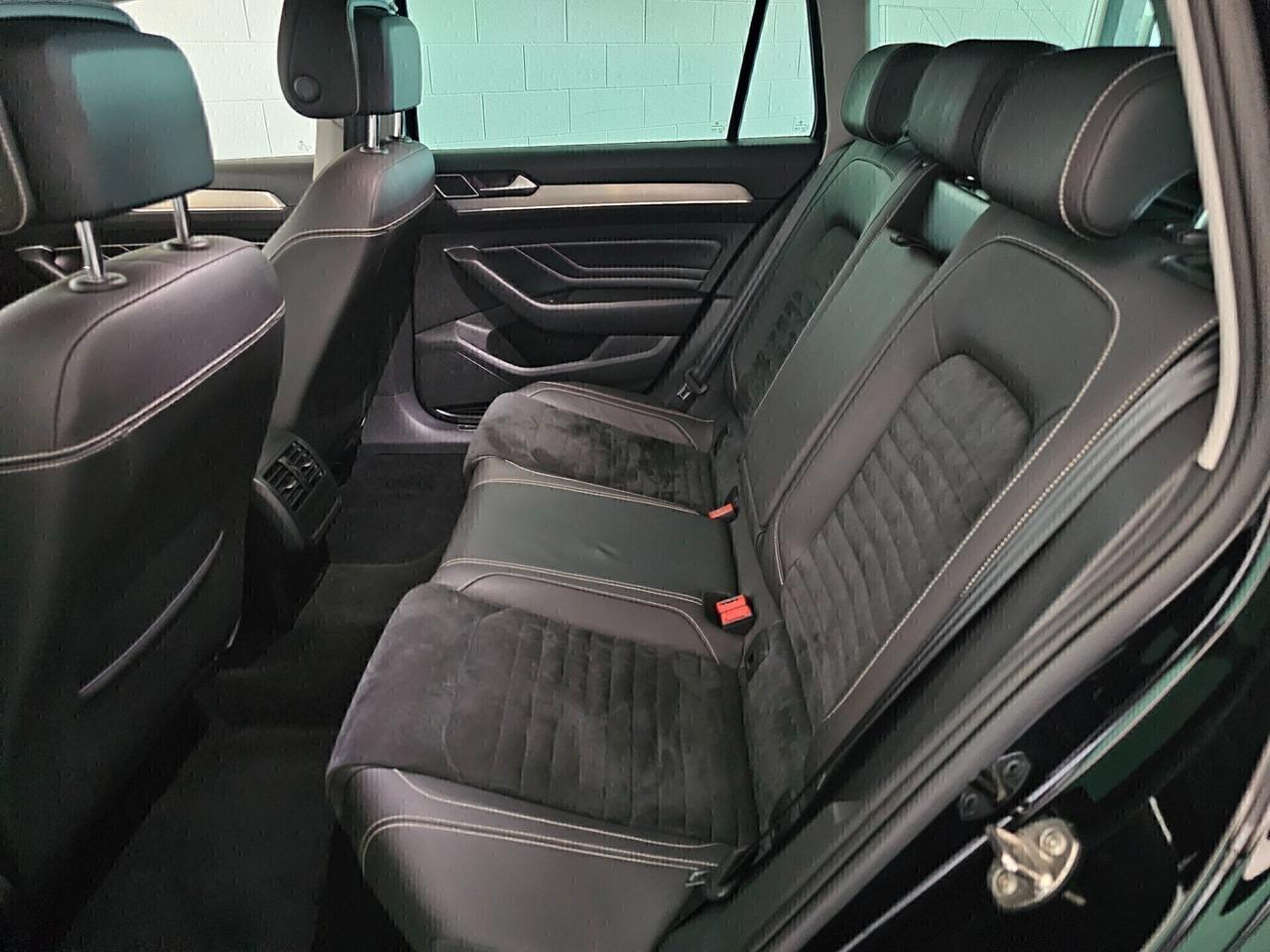 Vw Passat Var. 2.0 TDI SCR 190 CV DSG Executive BMT