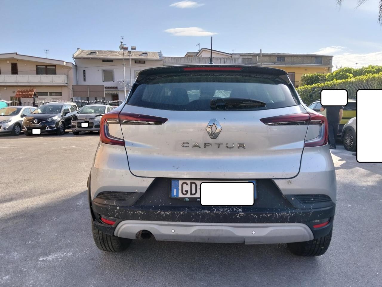 Renault Captur Blue dCi 95cv 2020 SINISTRATA