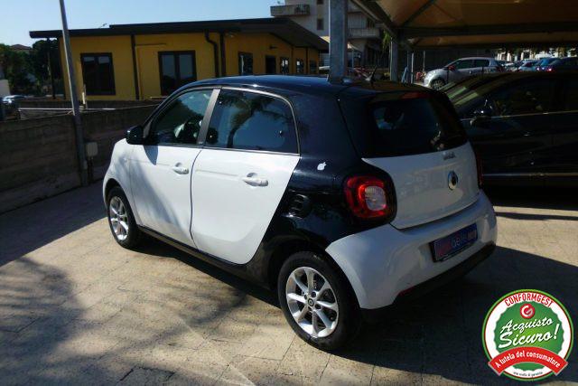 SMART ForFour 70 1.0 Passion