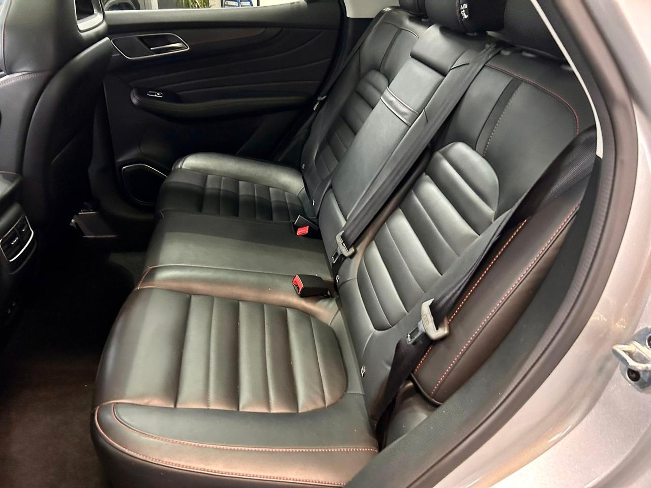 Mg HS 1.5 t Luxury auto