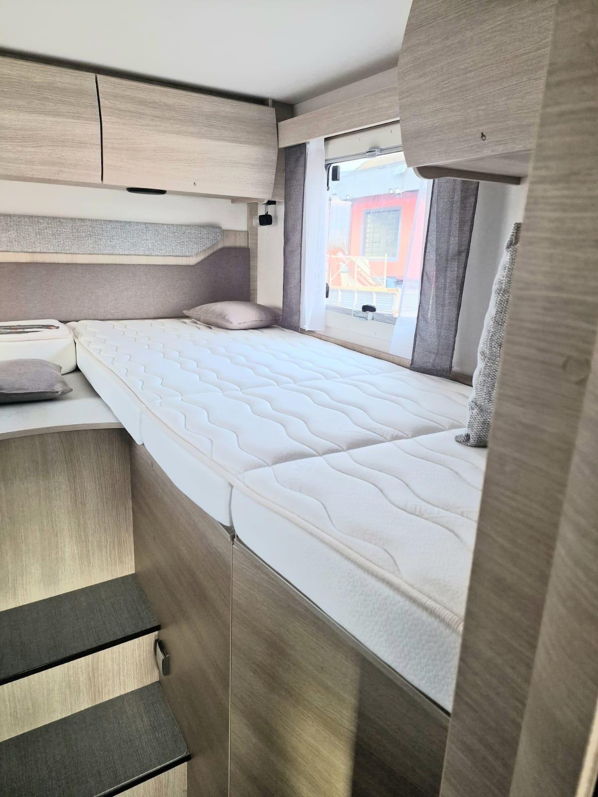 Rapido motorhome del 2023 in saldo 103
