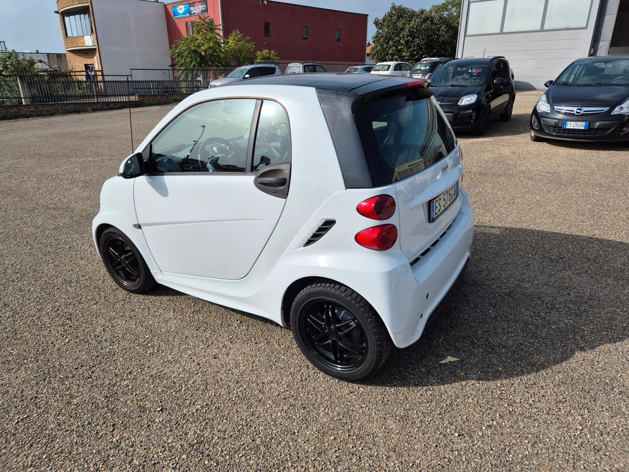 Smart ForTwo 1000 52 kW coupé pure