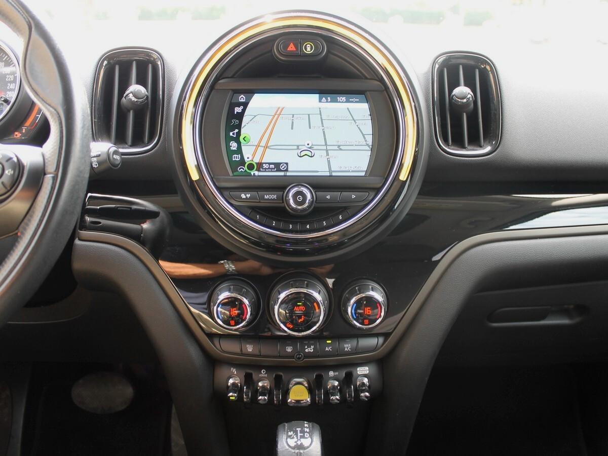 Mini Cooper Countryman 1.5 SE Hype ALL4 Automatica