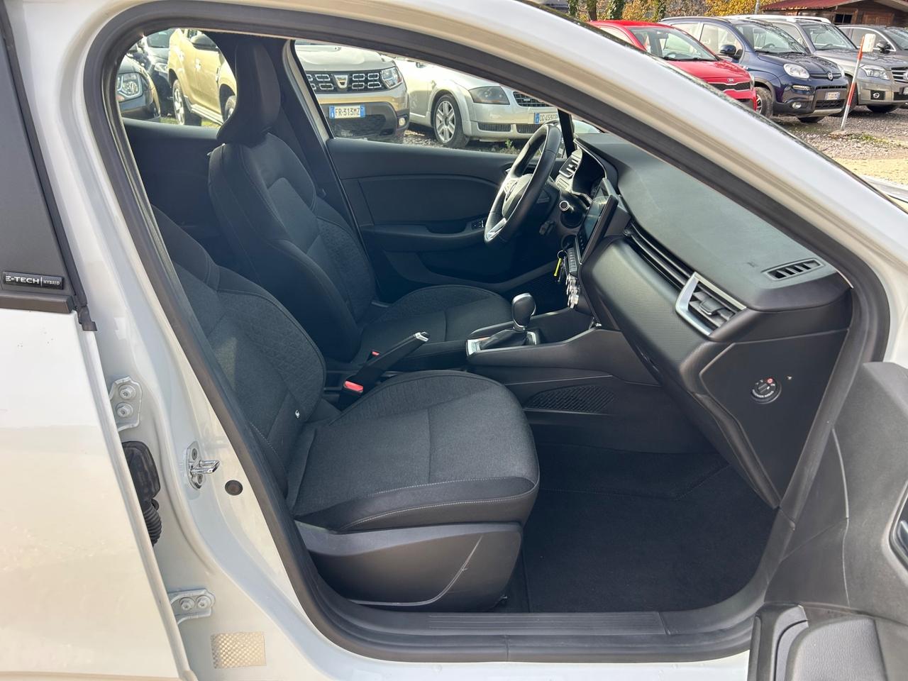 Renault Clio Full Hybrid E-Tech 140 CV 5 porte Intens