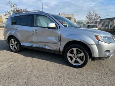 Mitsubishi Outlander 2.0 DI-D