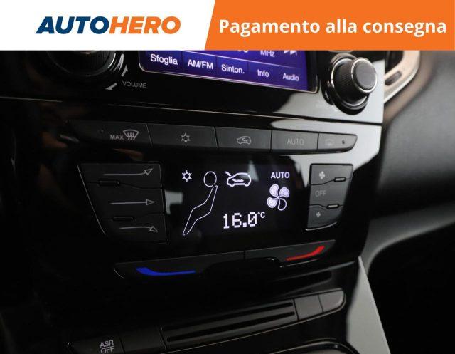 LANCIA Ypsilon 1.2 69 CV 5 porte Platinum