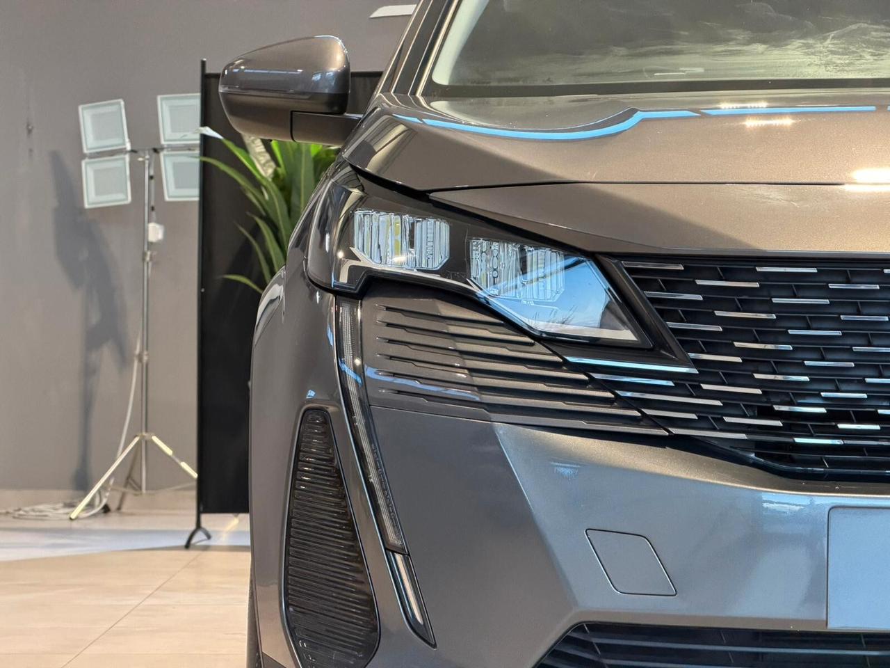Peugeot 3008 BlueHDi 130 S&S EAT8 Business