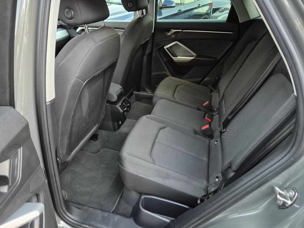 Audi Q3 SPORTBACK 2.0 TDI S-tronic BUSINESS PLUS