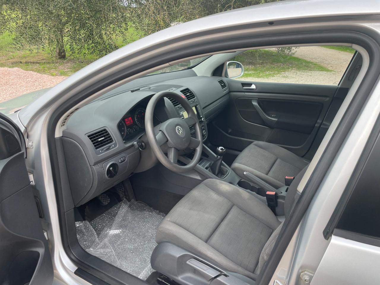 Volkswagen Golf 1.6 5p. Trendline