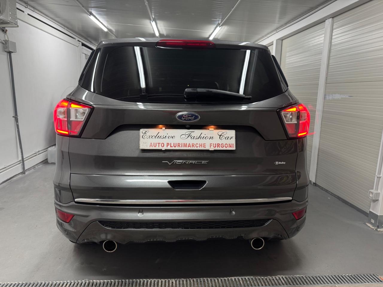Ford Kuga 2.0 TDCI 180 CV 4WD Powershift Vignale