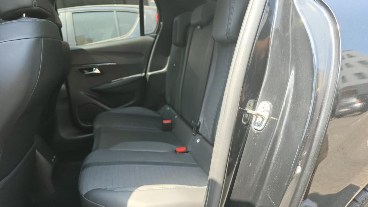 Peugeot 208 PureTech 100 Stop&Start 5 porte Allure