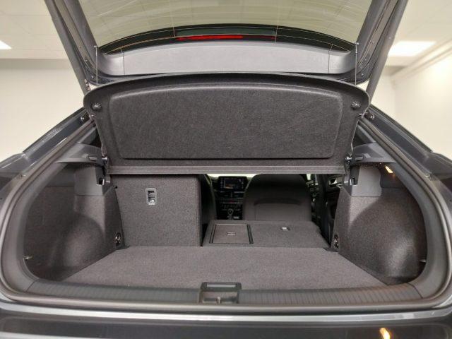 VOLKSWAGEN T-Roc 2.0 TDI SCR Style MATRIX BLACK STYLE