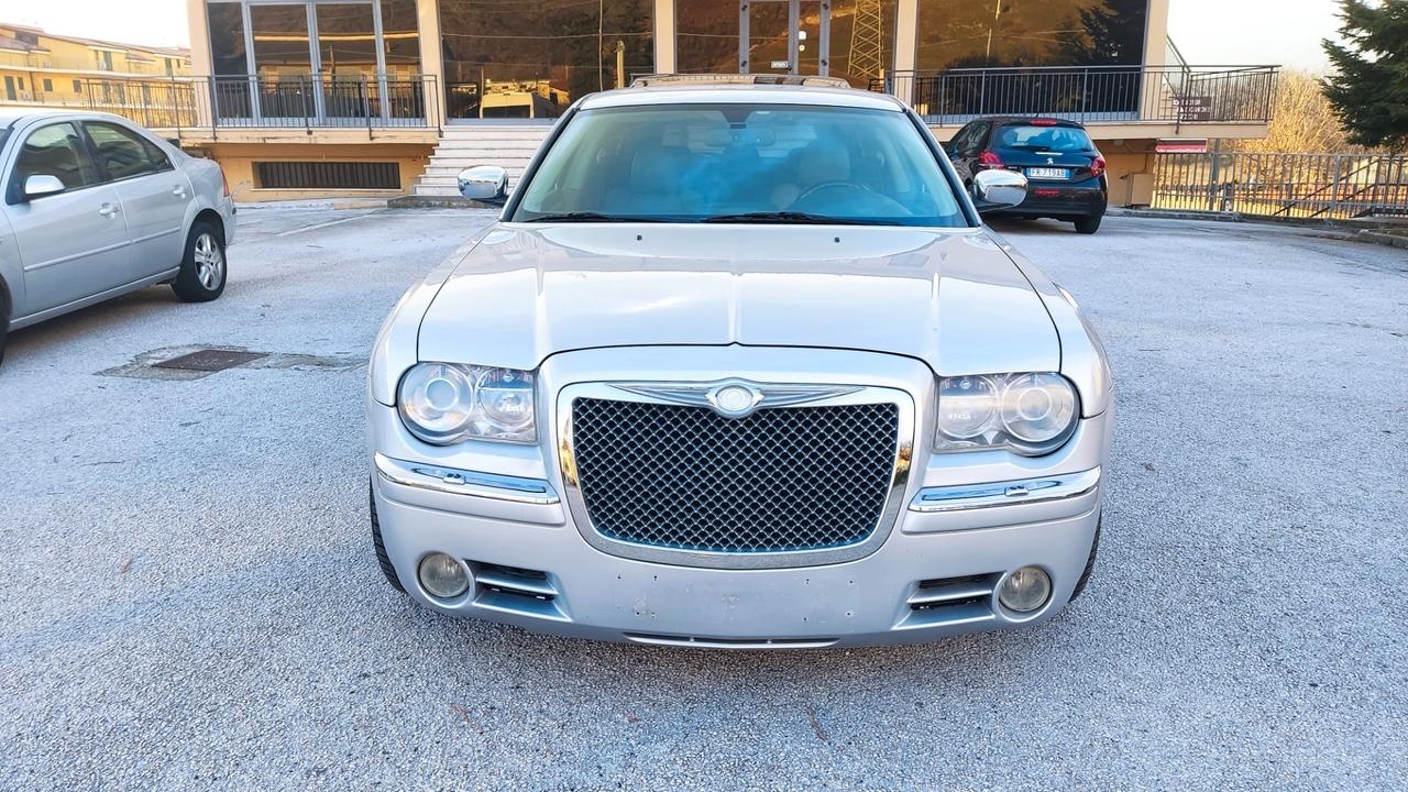 Chrysler 300C 3.5 V6 24V cat AWD Touring