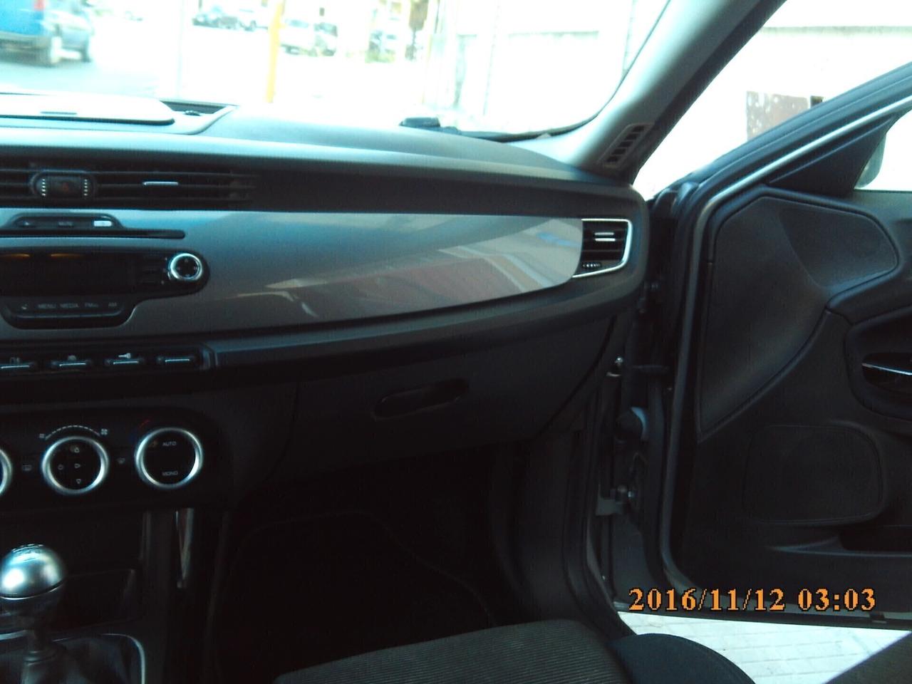 Alfa Romeo Giulietta 1.6 JTDm-2 105 CV Distinctive