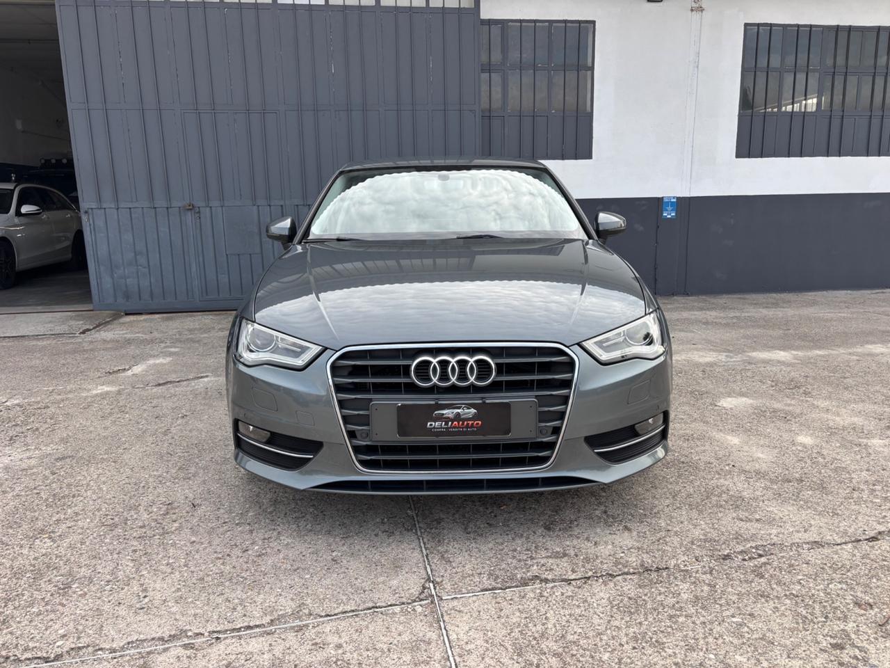 Audi A3 1.6 TDI Sportback. Garanzia. Neopatentati